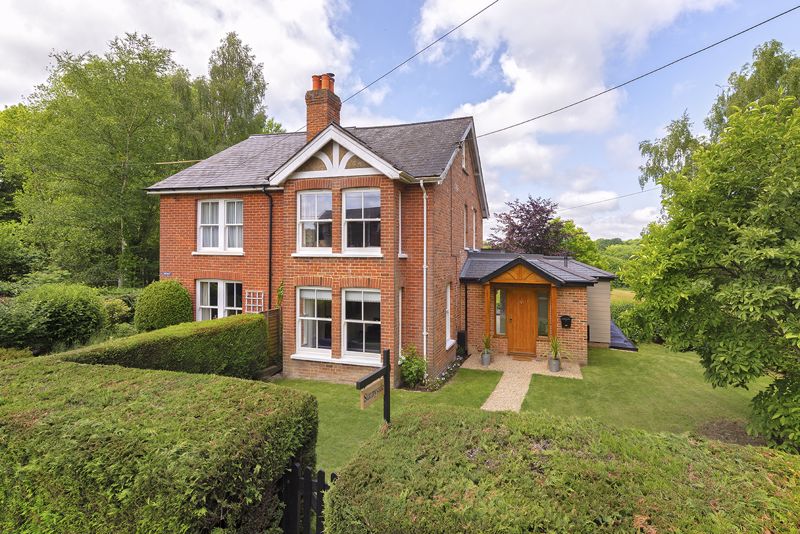 Cryals Road, Matfield