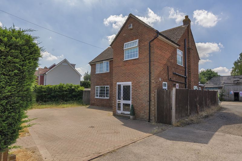 Badsell Road, Five Oak Green